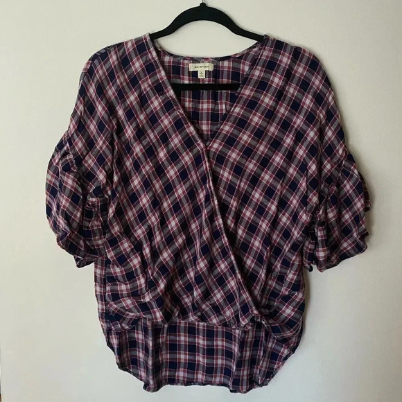 Max Studio Plaid Checkered Ruffle Flutter Sleeve Wrap Top Navy Red Size L - Picture 3 of 11
